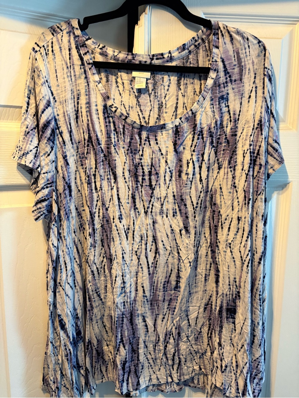 St. Tropez Short Sleeve Tee in Purple/White Abstract Stripe